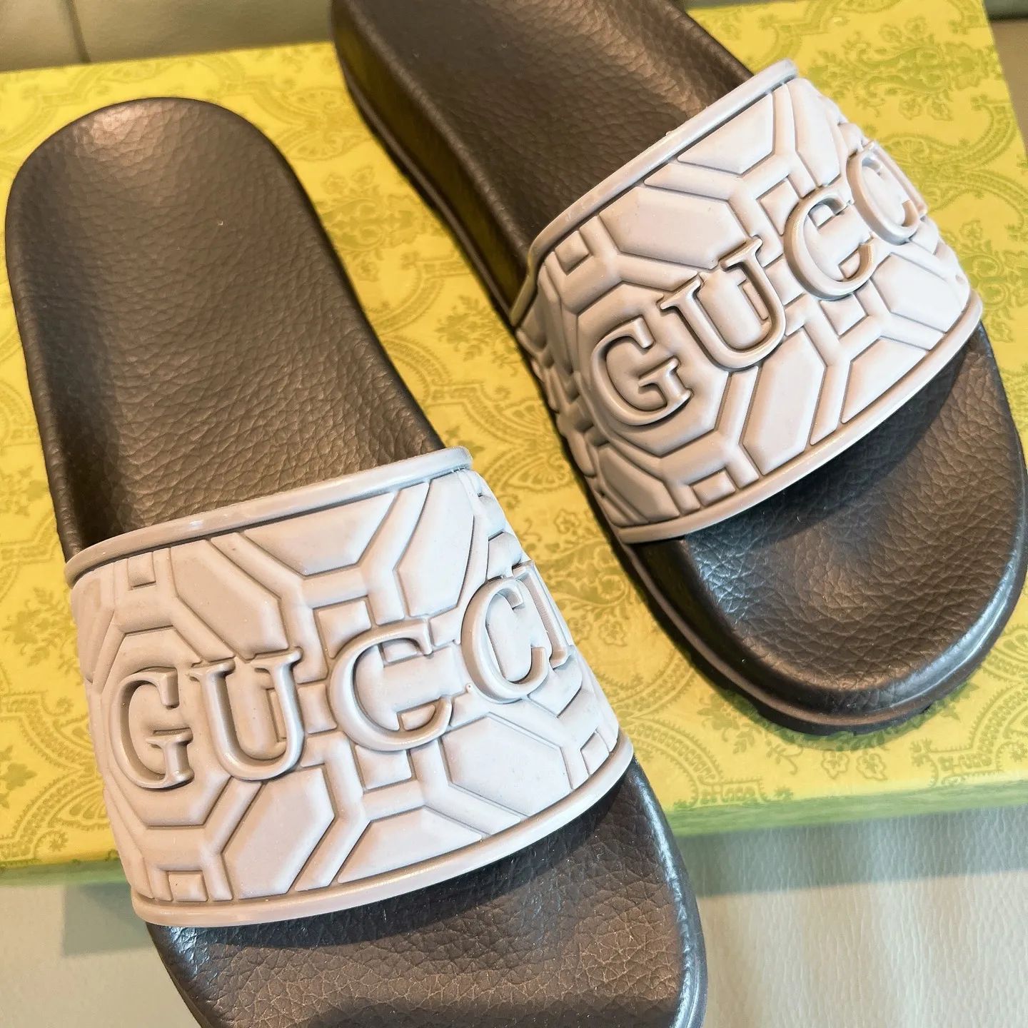 Men's Men's Shoes 130🐮🐮Gucci Gucci Slippers Gucci 2024 latest beach sandals slippers Original molding double G LOGO Original molding consistent Outsole: Men's Men's Shoes u double-layer outsole Size: 35-46